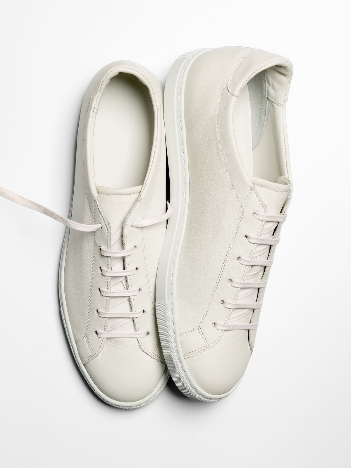 The Sneaker 02 - White Leather